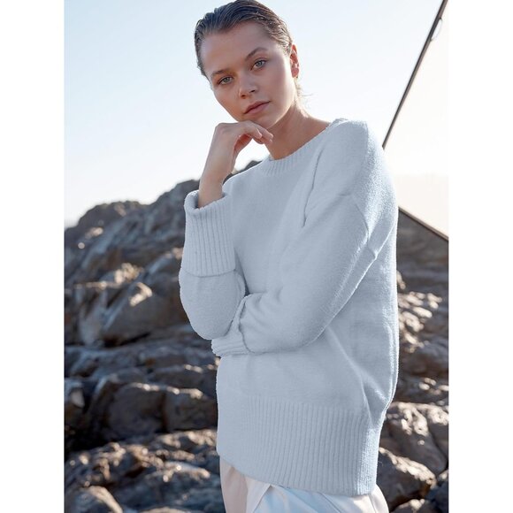 Women's Oversized Sweater Fuzzy Light Blue Long Sleeve Casual Chunky Pullover - Picture 9 of 9